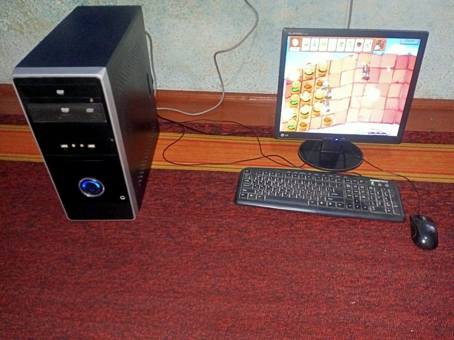 Компьютер Сотилади