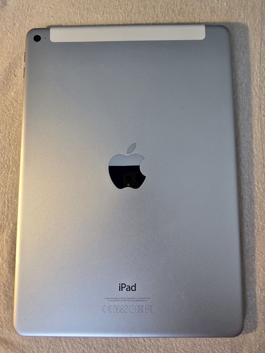 IPad Air 2 Sim (pentru piese)