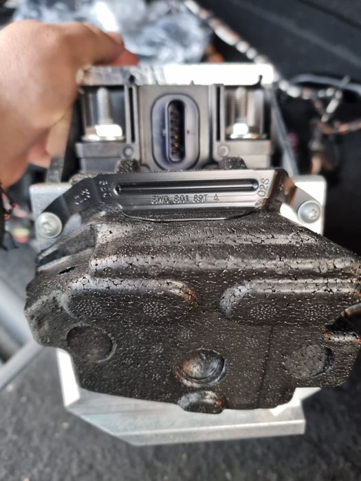 Baterie suplimentara mild hybrid audi a4 a5 a6 q5 8W0915172B