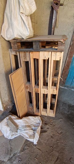 Падон  сотилади  +  бонсга  2-та  фанера  0-8  см   +  1-та  падон