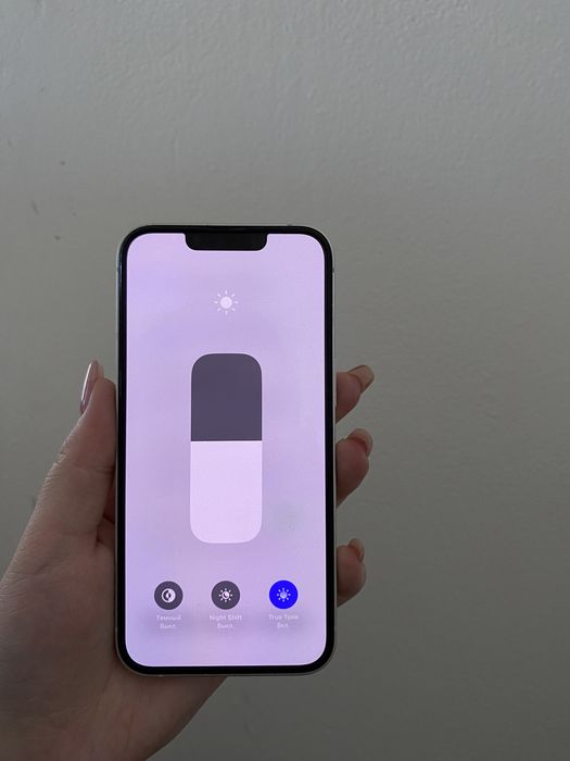 iPhone 13 с гарантией