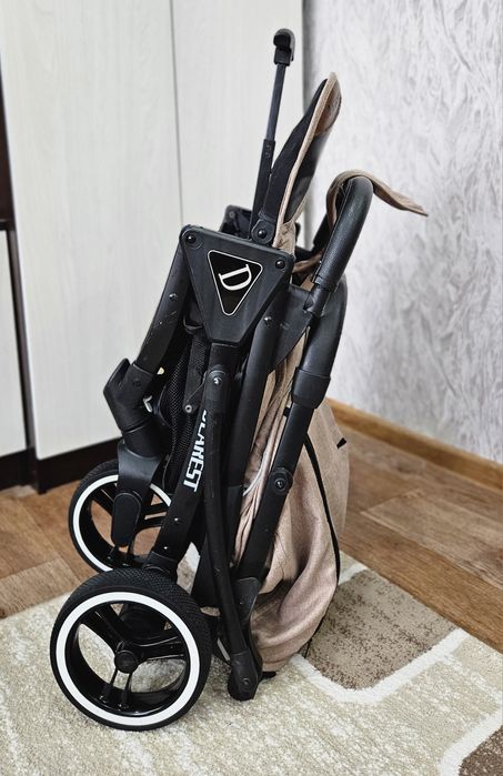 Коляска DEAREST от 0 до 4 лет