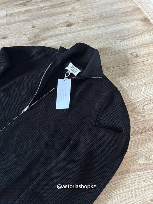 Кардиган Maison Margiela.