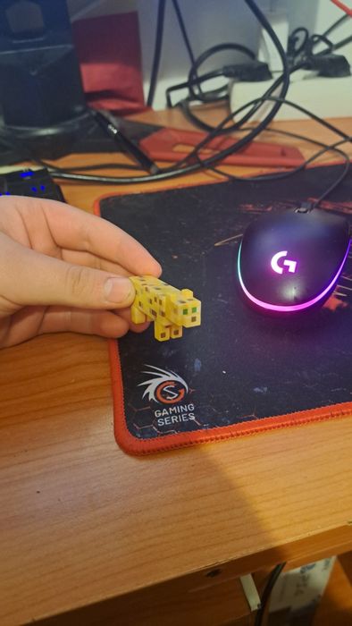 Ocelot                               .