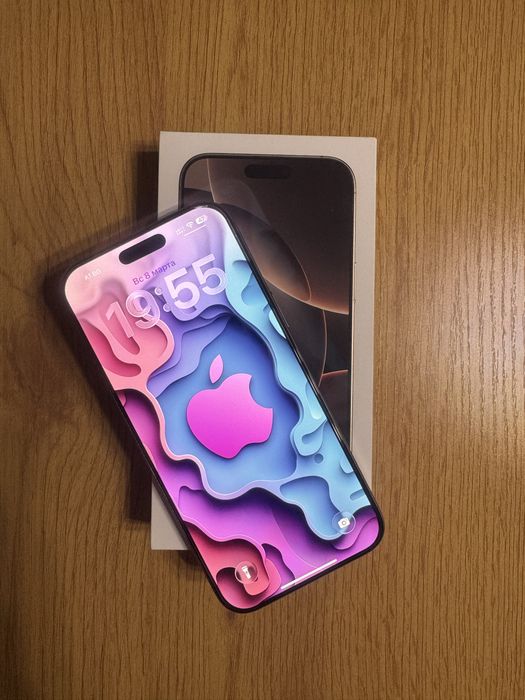 Продавам Iphone 16 Pro Max 256gb