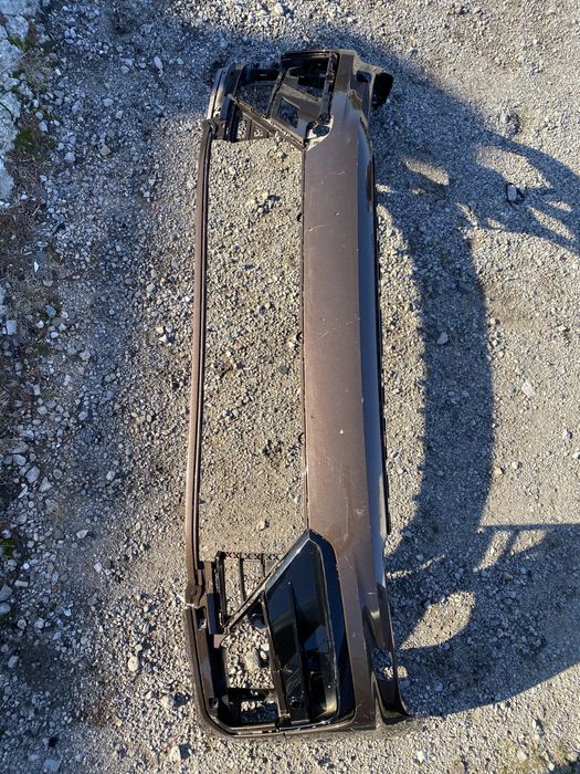 Volkswagen Tiguan R-line предна броня (bronq predna)