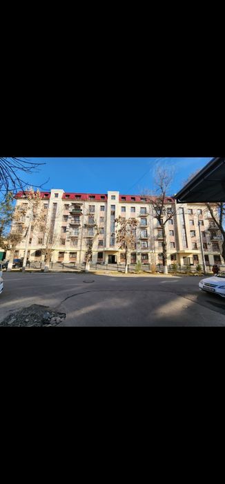 Продаётся 2/5/6 квартира с монсардой на Чиланзере 19. Кадастр Есть.