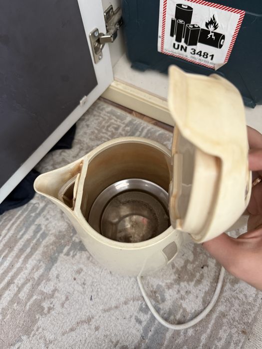 Tefal чайник продам