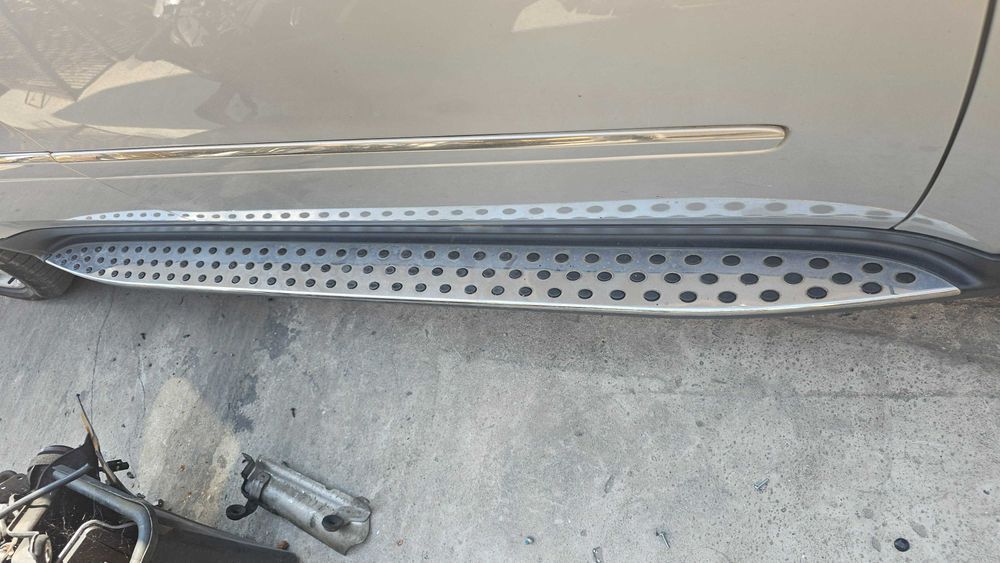 Grila bara radiator Mercedes GL X164 GL320 GL350 GL420 GL450 GL500