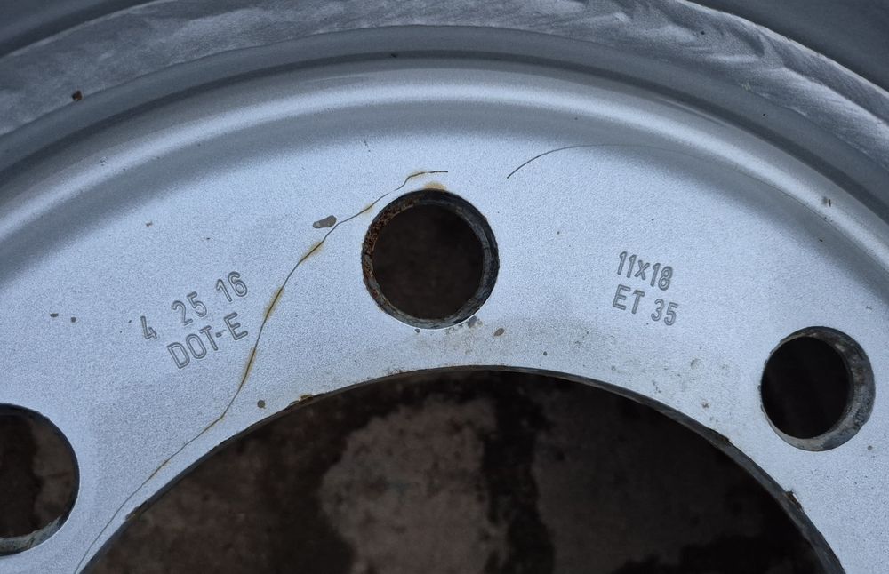 Jante R18 11x18 - ET35 - 8 gauri