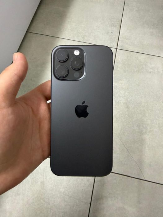 Айфон 16 про мах