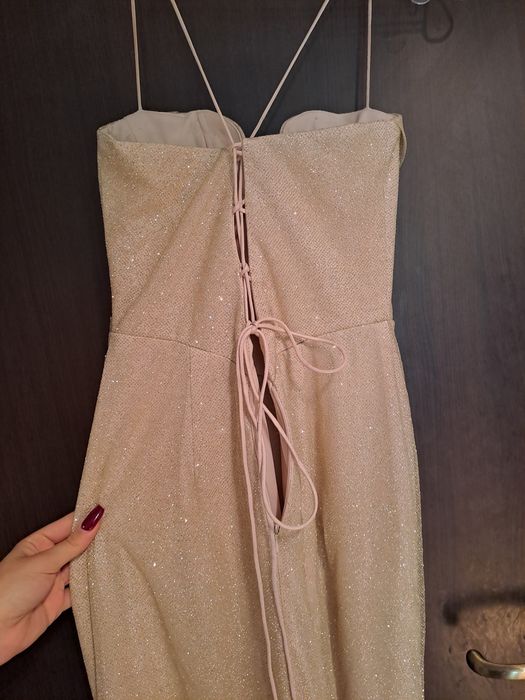 Бална рокля, блестяща, цвят "champagne gold"