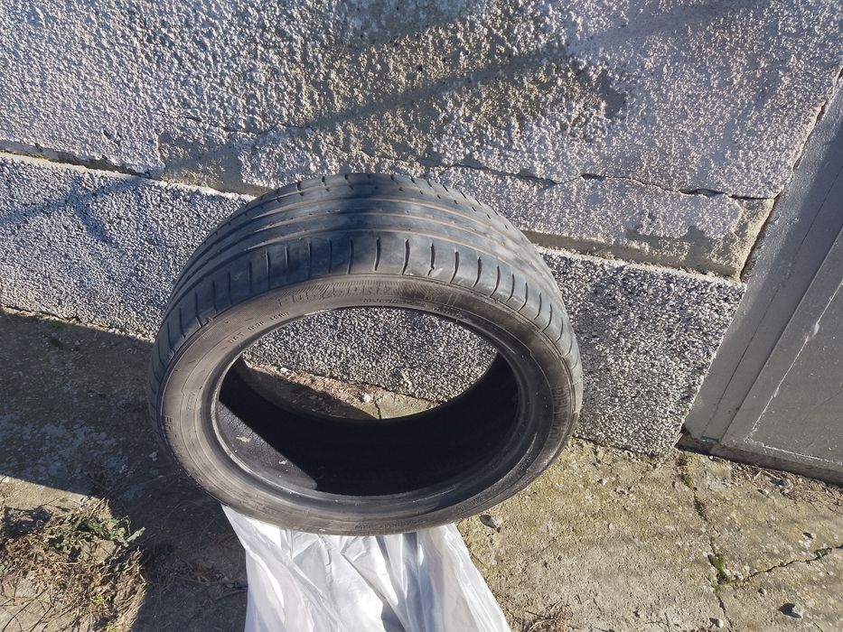 Гуми  за автомобил  205/50/17