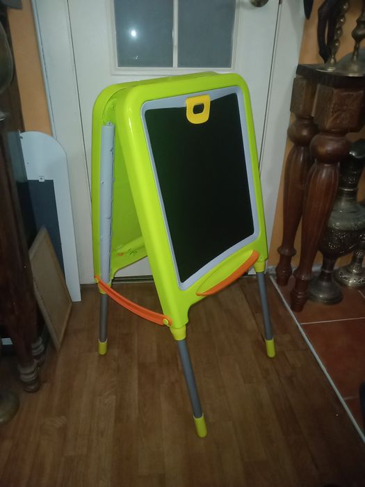 Доска детская для рисунков мела