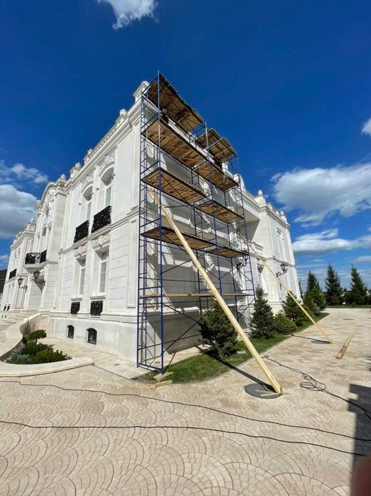 Строительные леса и вышки тура