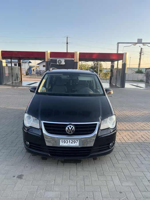 De vanzare vw Turan!
