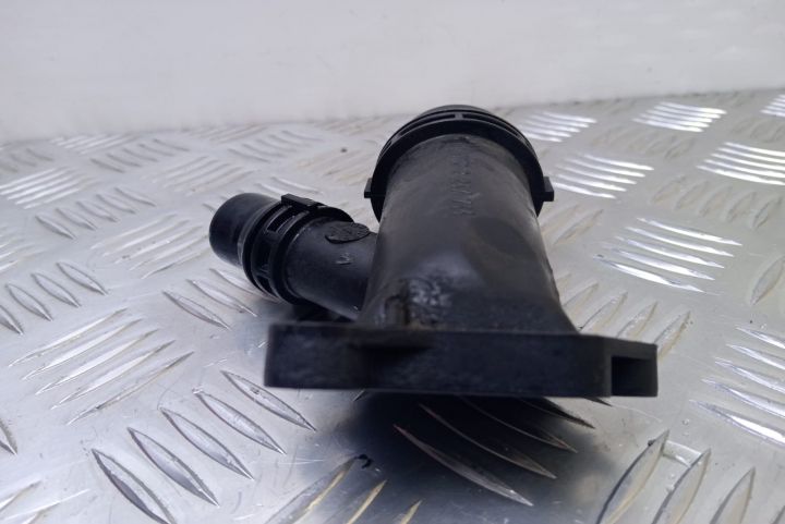 Distribuitor apa 2247744 BMW Seria 5 E60/E61 seria