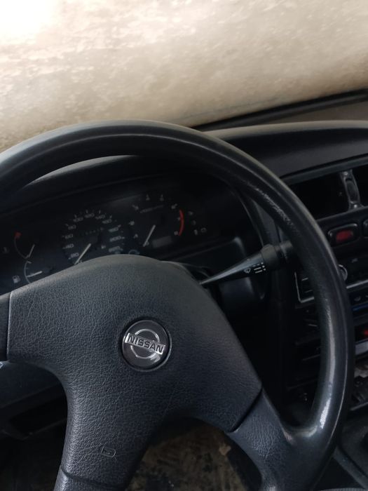 Продам ниссан примера