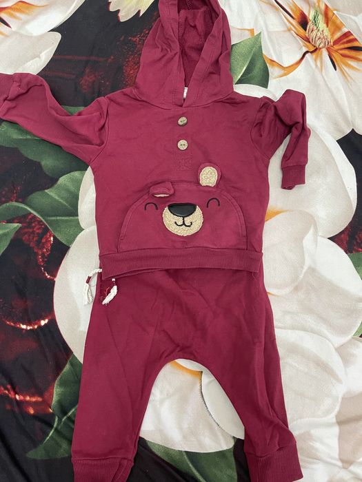 Продам детские вещи