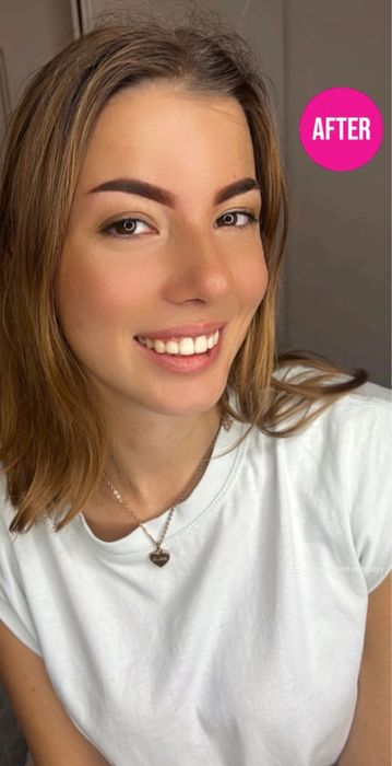 Micropigmentare sprancene