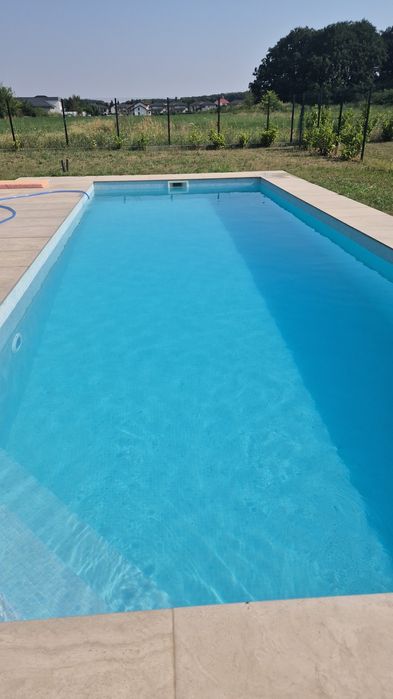 Servicii Profesionale Piscine: Construcție, Mentenanță și Montaj Liner