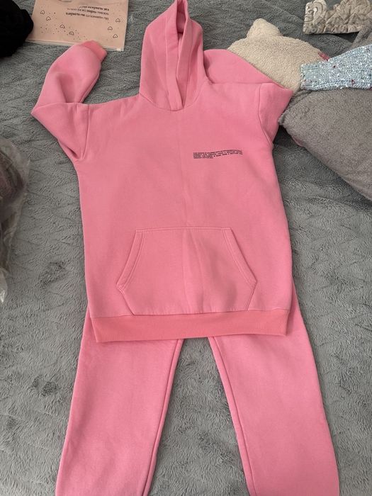 Продаётся костюм двойка