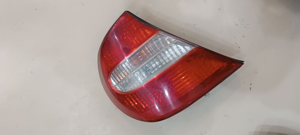 Camry 30 задний стопы с потронами