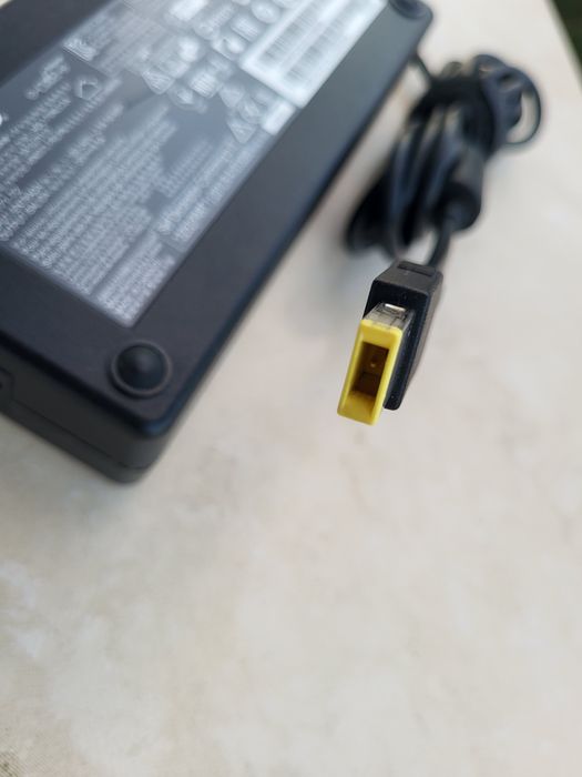 Alimentator Lenovo 20V 8,5A 170W mufa USB-smart