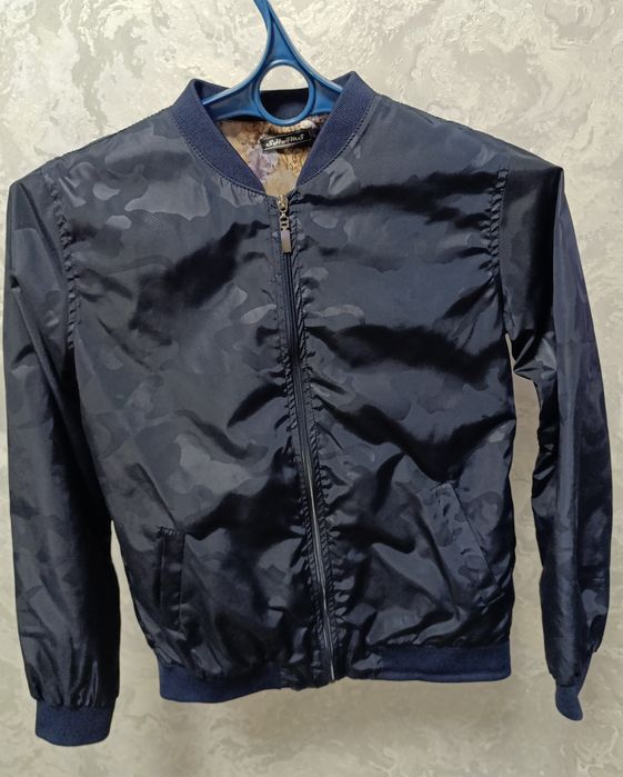 Женская ветровка 46 размер