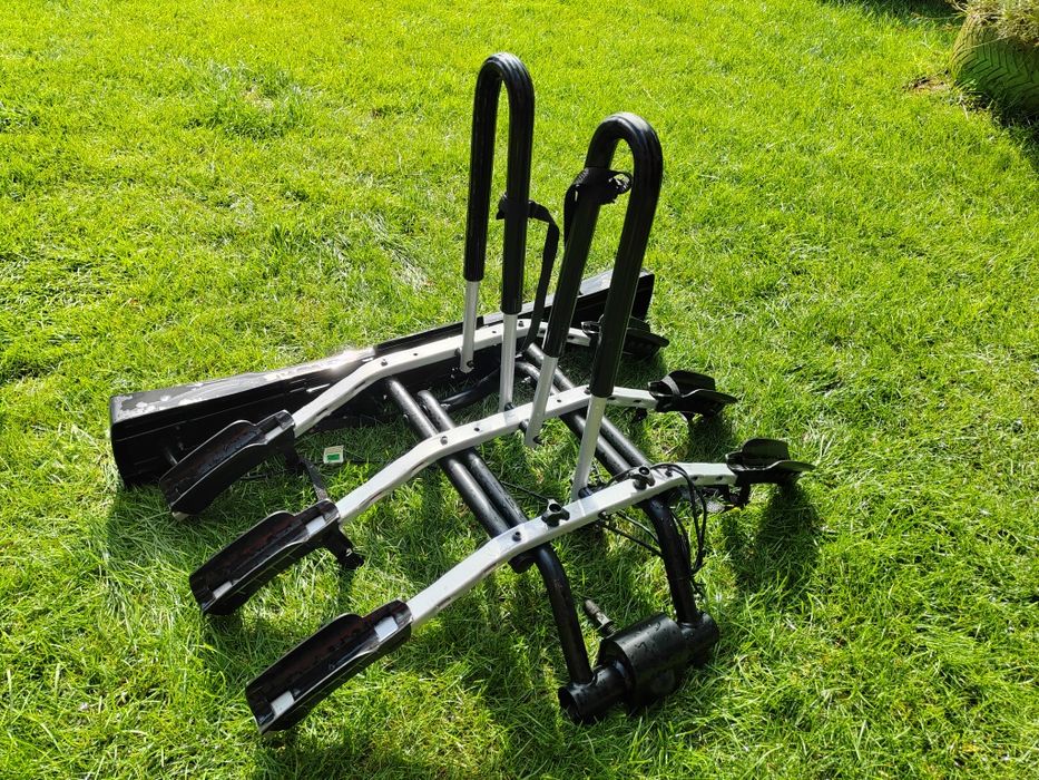 Sistem Thule suport 3 biciclete, cârlig