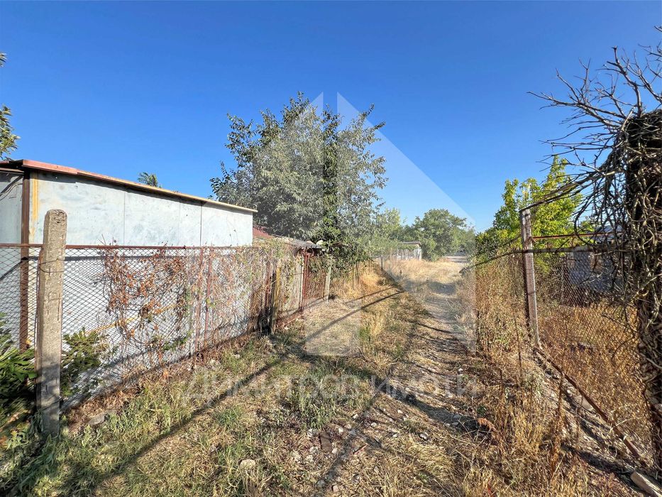 Продава се Къща в Нови пазар - 76 кв.м за 204 €/кв.м - Снимка #20