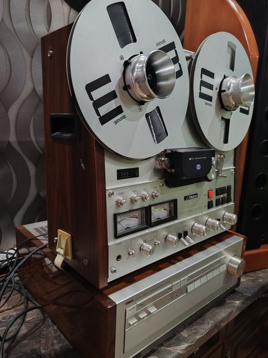 Катушечный магнитофон