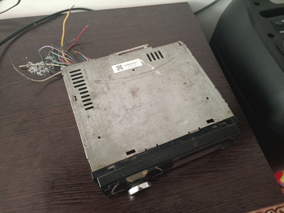 Магнитола автомобиля JVC