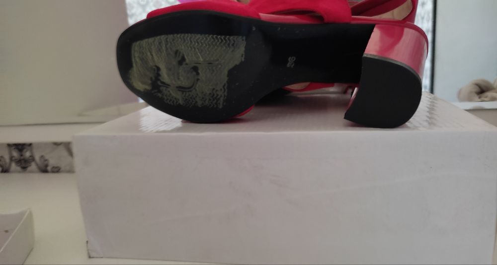 Турецкий,новый,каробкасымен