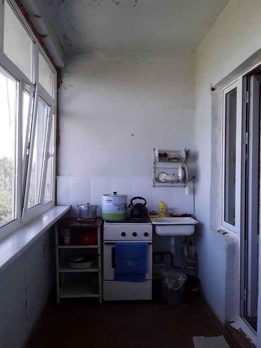 Каршида биринчи қўлдан, тоза аурали 2-хонали квартира сотилмоқда