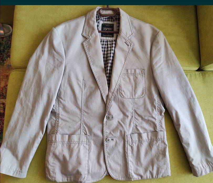 Оригинални костюми Versace, BOSS, Kris, сака Zara, Esprit, H&M