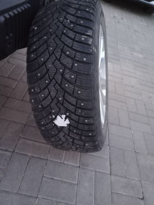Комплект зимними шинами на дискахми