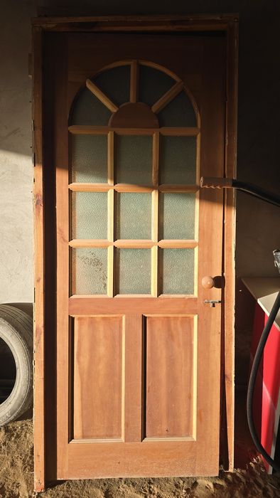 Есік сатылады 5 000