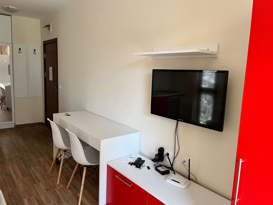 Дава се под наем Едностаен апартамент в к.к. Слънчев бряг - 45 кв.м за 200 € - Снимка #2