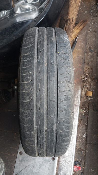 Б/у шины 4 штук 195/65/15