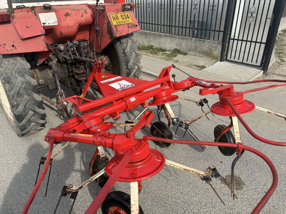 Grebla de intors fin dupa tractor