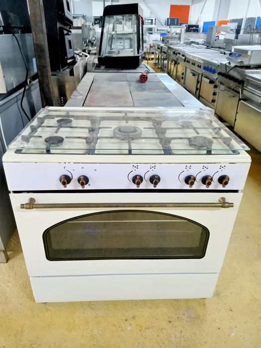 Оборудование,плиты духовки холодильники