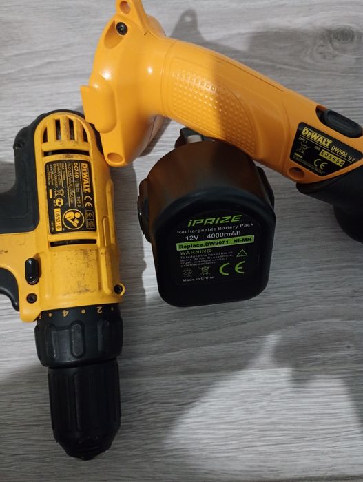 Filetantă și lanterna dewalt 12v