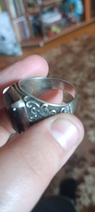 Продам перстень серебряный