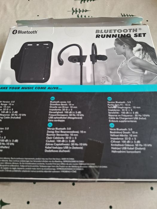 Безжични слушалки за спортуване.