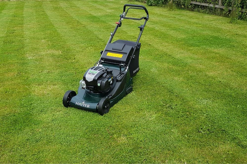 Masina Profesionala tuns gazon iarba Hayter 48 nu honda stihl