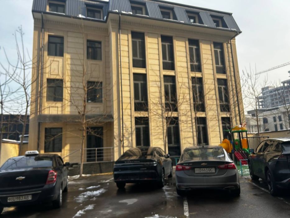 Здание 800 м.кв.