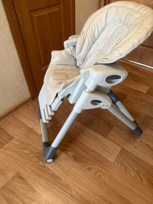 Продам детский стульчик для кормления б/у