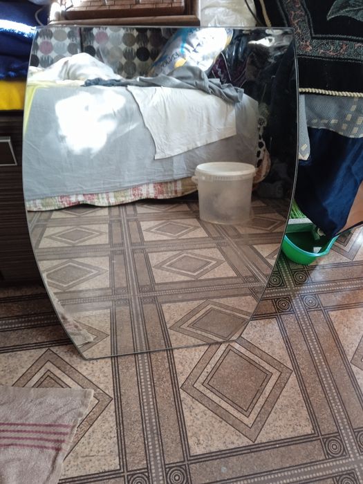 Зеркалo для ванной 2 штуки