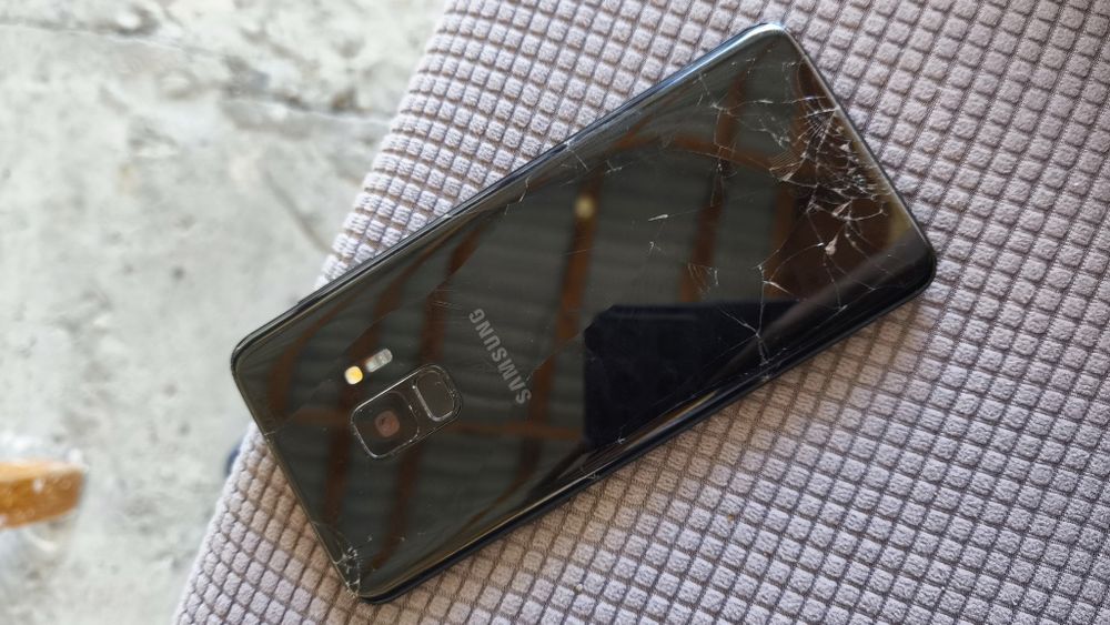 Продам Samsung S9/Самсунг С9